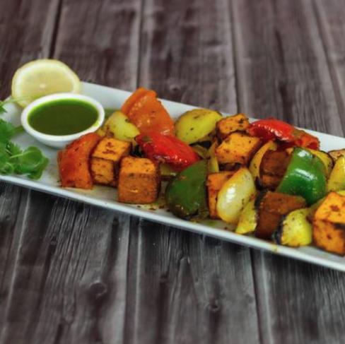 Vegan Tandoori Tofu Shaslik